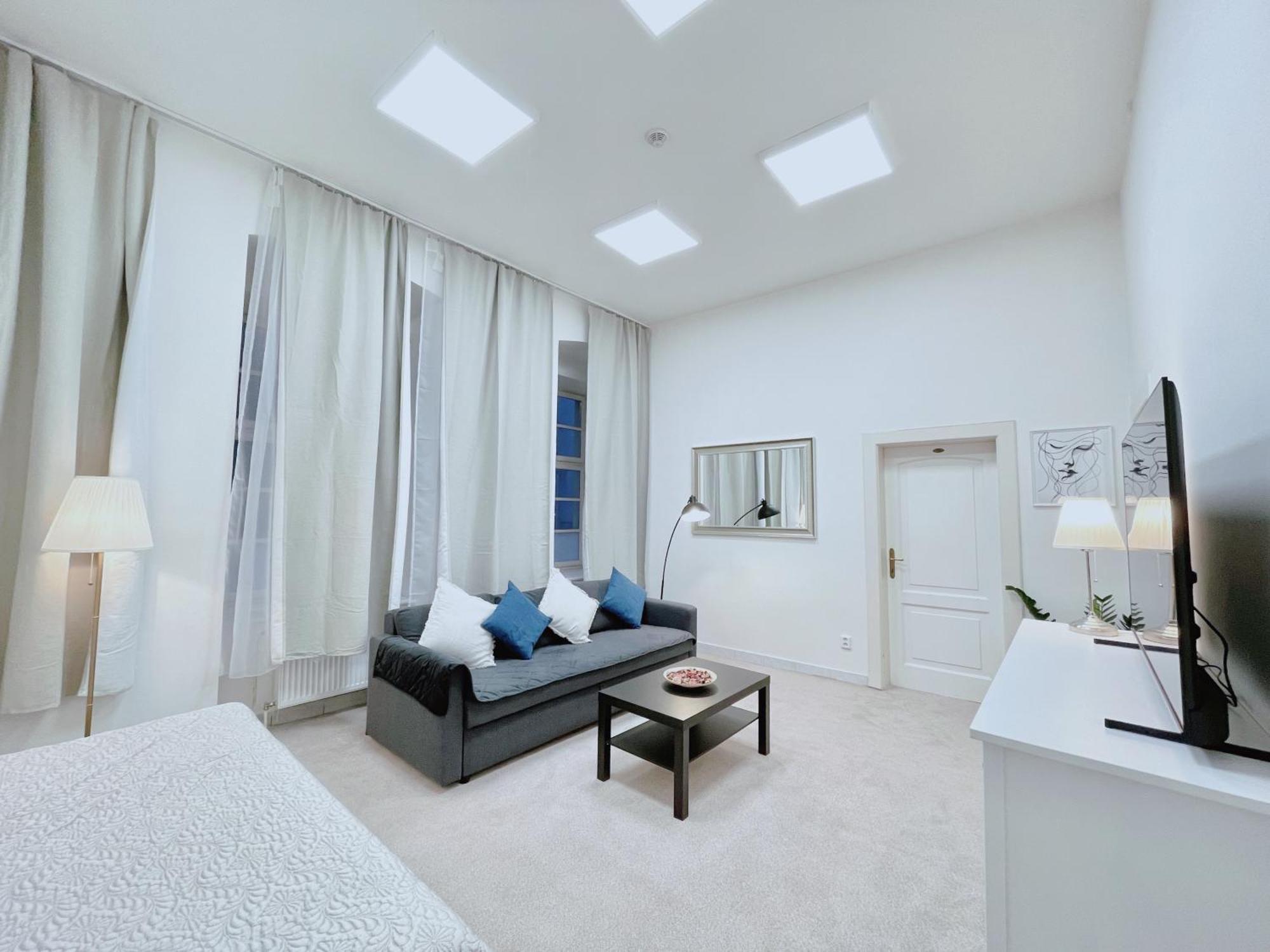 Apartment New Town 5' Walk To Wenceslas Square Prague